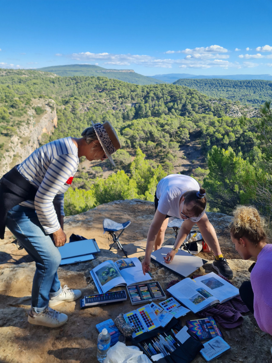 Pratique artistique en plein air Ã  la maniÃ¨re de Cezanne