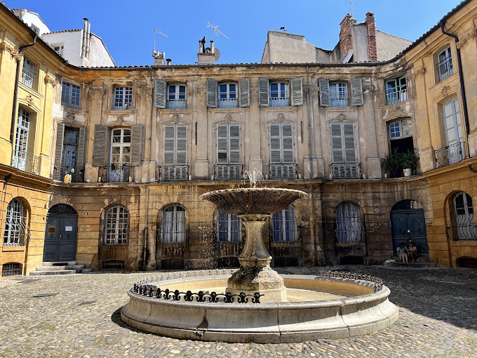 Aix aux couleurs d'Italie - Voyage au cÅur de l'Histoire