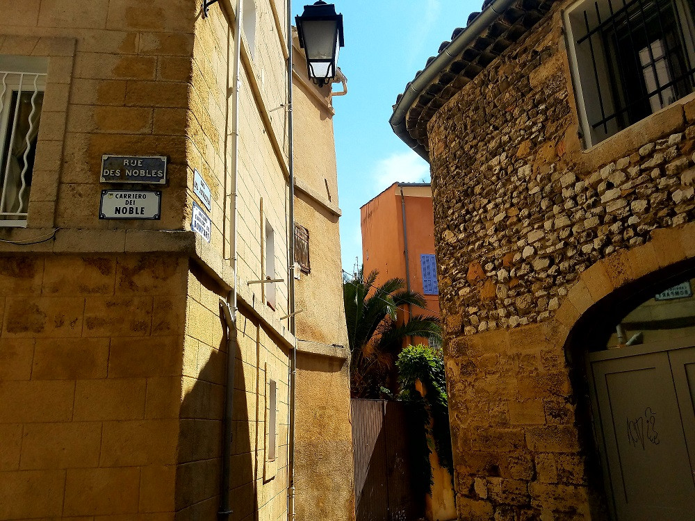 Visite guidÃ©e pÃ©destre : LES RUES SE RACONTENT