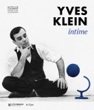 CAUMONT CENTRE D'ART - Exposition YVES KLEIN, intime