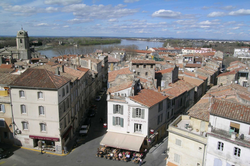 Arles