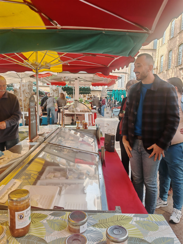 Tour du marché et terroir local